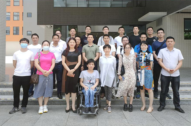 卡諾亞定制家居多名員工獲高級(jí)工程師稱(chēng)號(hào)